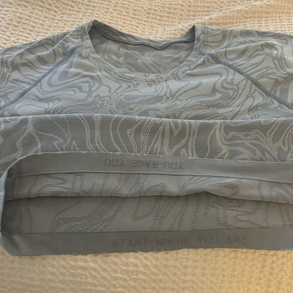 Lululemon swiftly tech short sleeve 2.0 size 10